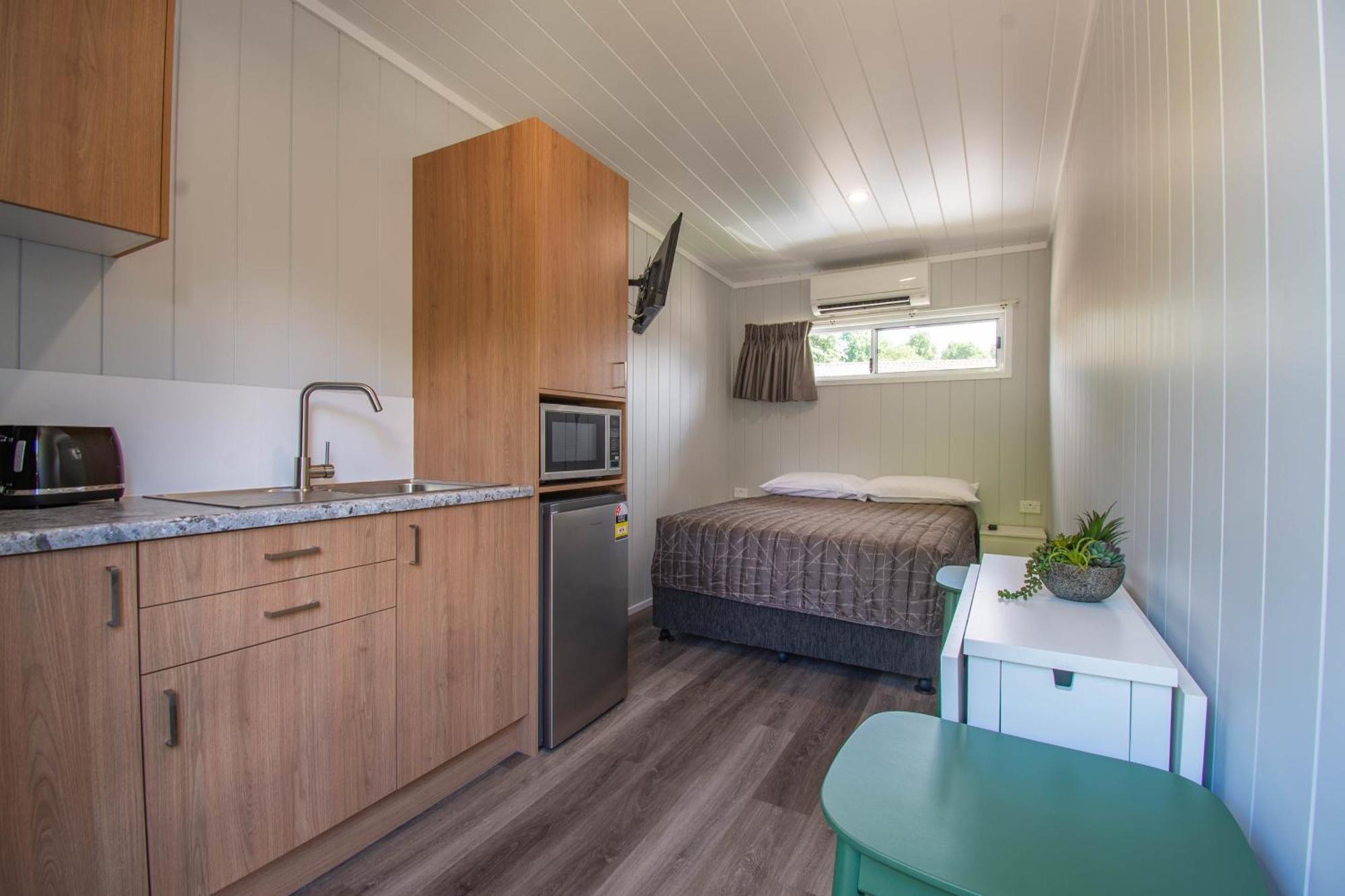 Gundagai Tourist Suites ภายนอก รูปภาพ