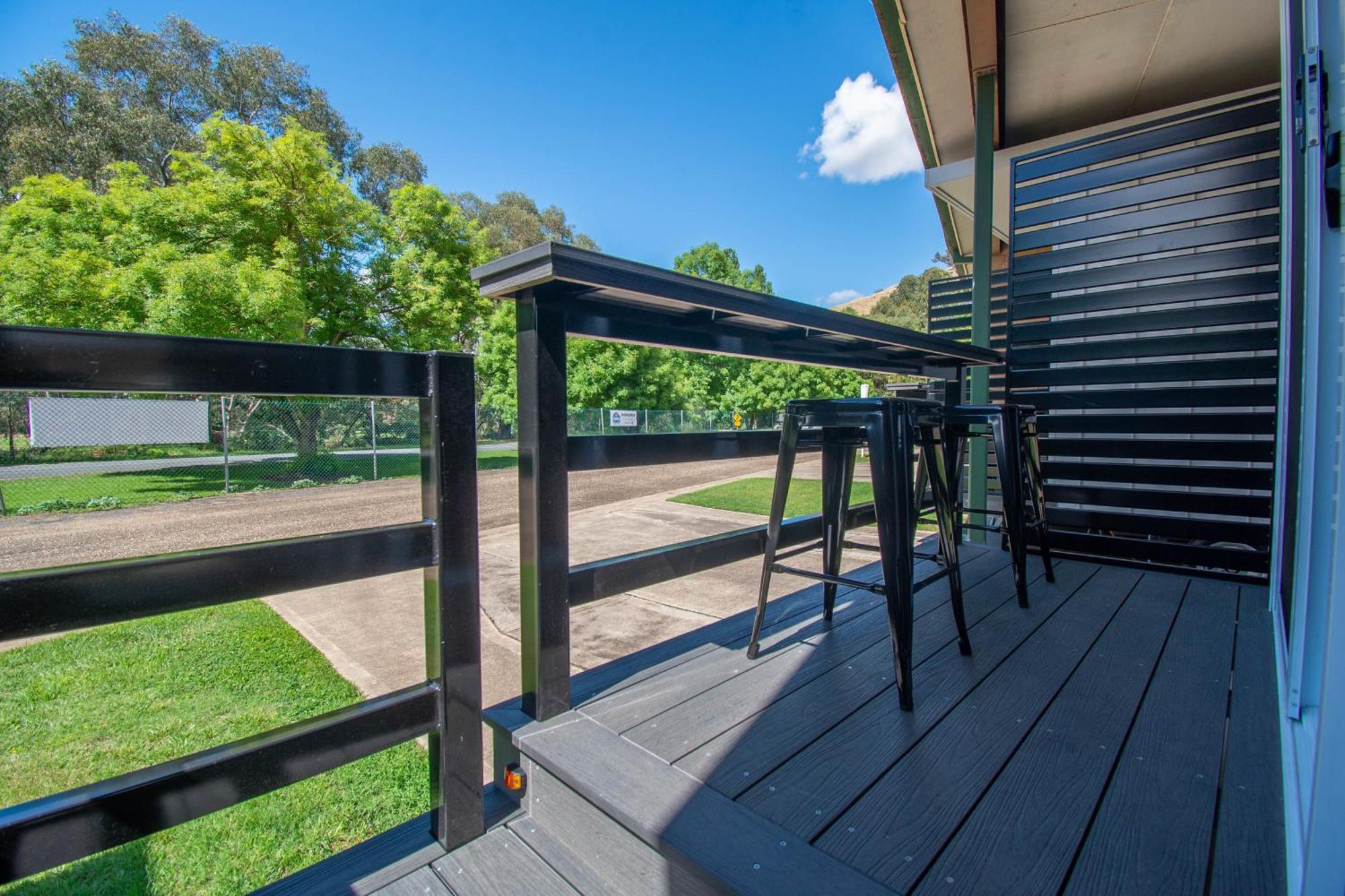 Gundagai Tourist Suites ภายนอก รูปภาพ