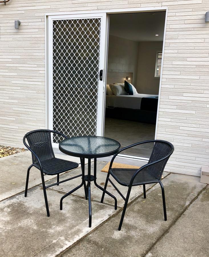 Gundagai Tourist Suites ภายนอก รูปภาพ